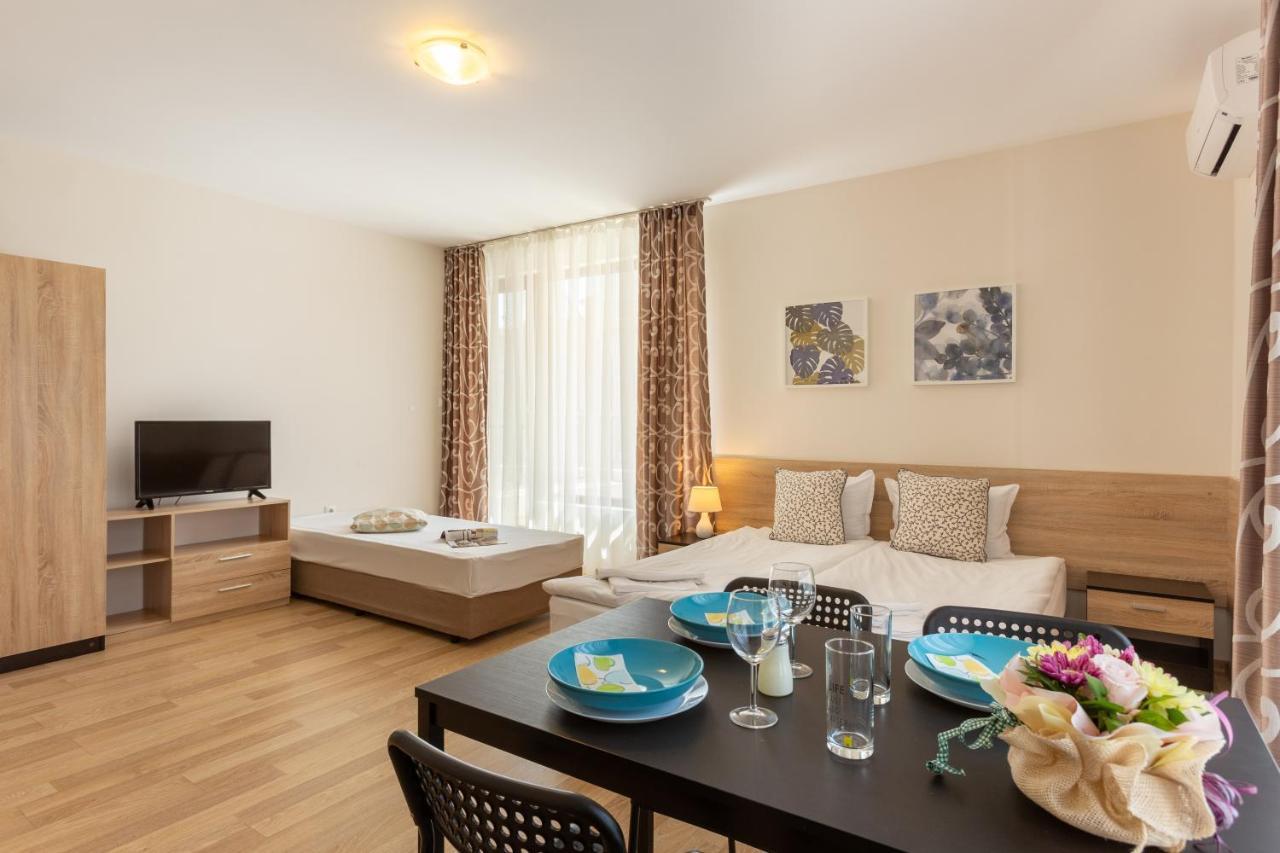 Apartments Flora 1 Burgas Exterior foto